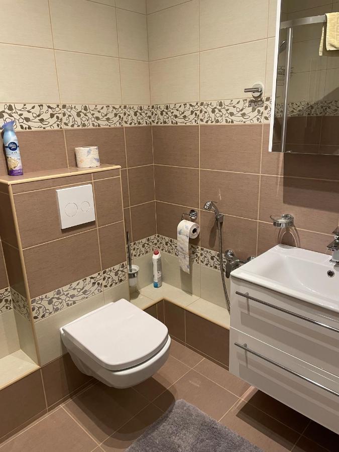 Comfort Apartman Marina เฮวิซ ภายนอก รูปภาพ